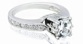 Clean your wedding ring and make it sparkle with this simple tip
