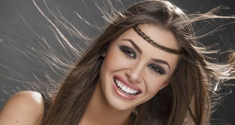 7 hairstyles for girls who hate tying their tresses!