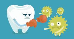 Get rid of plaque and bad breath with lemongrass oil mouthwash