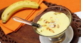 Healthy vegan dessert – Frozen banana yoghurt