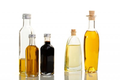 Vinegar acid can heal burn wounds