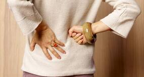 6 everyday items that are killing your back
