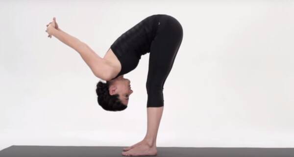 Stretching the Nerves: 4 Neural Glides for Yogis