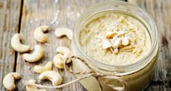 World Vegan Day -- How to make cashew butter