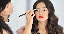 Number of blepharitis cases rise among Indian women, experts warn against usage of poor quality eye makeup