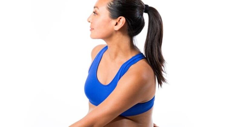 5 office yoga poses to prevent diabetes