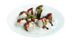 Healthy recipe -- Low-calorie moong dal dahi vadas