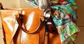 5 reasons why a scarf is a must-have accessory for mothers