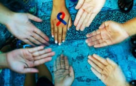 These 5 heartbreaking stories of teens with AIDS will change your attitude towards life!