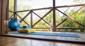 Daily Yoga Tip: Do you need to use a yoga mat? Daily Yoga Tip: Do you need to use a yoga mat?