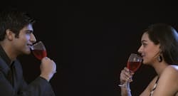 9 body language cues to watch out for on a date