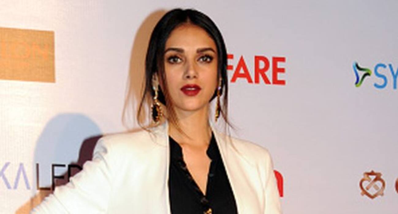 5 stunning looks from the awards season that will give you beauty goals