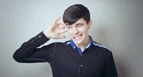 क्या आप भी कान बहने की वजह से हैं परेशान, हो सकते हैं ये कारण
