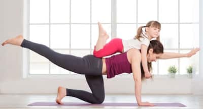 A back strengthening exercise every new mommy MUST do