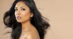 Treat hair fall with a hot oil massage and steam therapy!