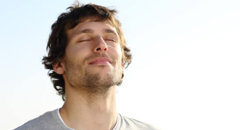 5 ways chanting Om fills you with positivity and peace