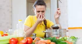 6 signs of spoiled or rotten food