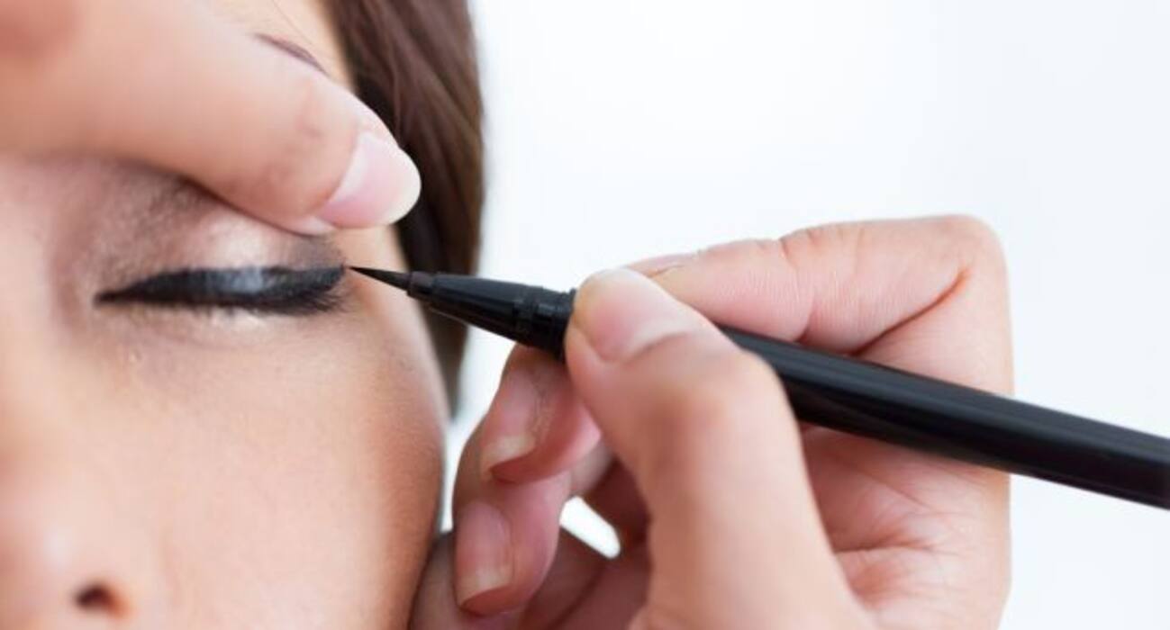 11 expert-reccomended ways to prevent a stye or eye pimple