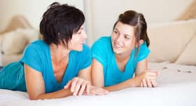 5 ways to prepare your daughter for her first period