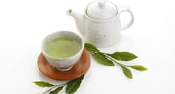 DIY green tea skin toner for clear skin