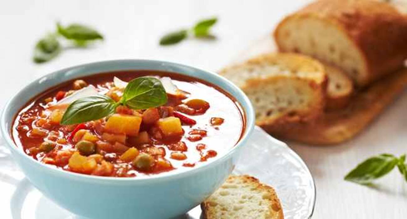 Diet Tip: 6 reasons to include soups in your everyday menu