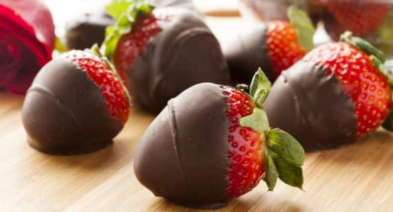3 Exciting Additions To Make Your Christmas Desserts Healthier