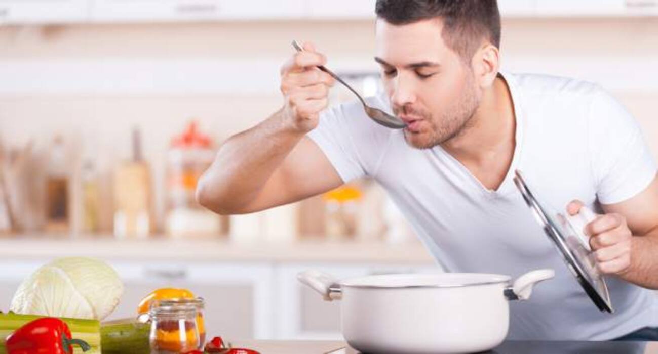 Diet Tip: 6 reasons to include soups in your everyday menu