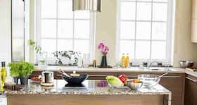 5 toxic items in your house you need to throw out! 5 toxic items in your house you need to throw out!