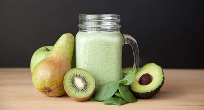 6 ingredients you MUST add to your smoothies to lose weight