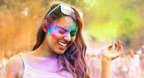 Experts advice people to avoid chemical-based colours this Holi