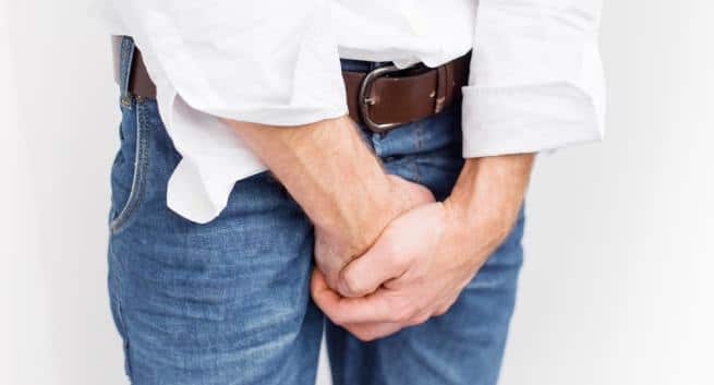 7 signs and symptoms of chlamydia men should know about | TheHealthSite.com