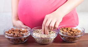 5 types of nuts you must eat during pregnancy