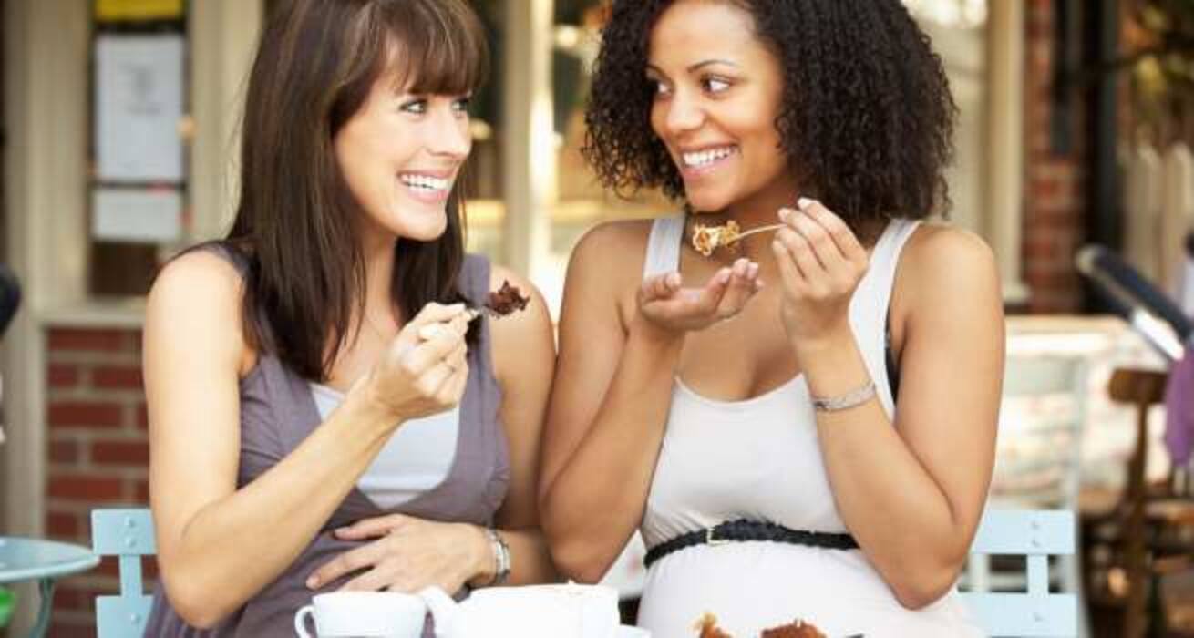 10 things you should never say or do to a pregnant woman