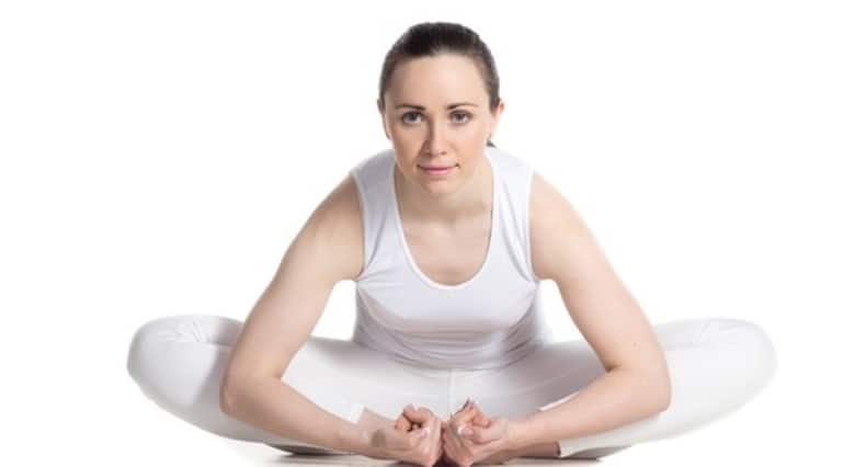 हिप्स को आकर्षक और सेक्सी लुक देने के लिये करें ये 6 योगासन