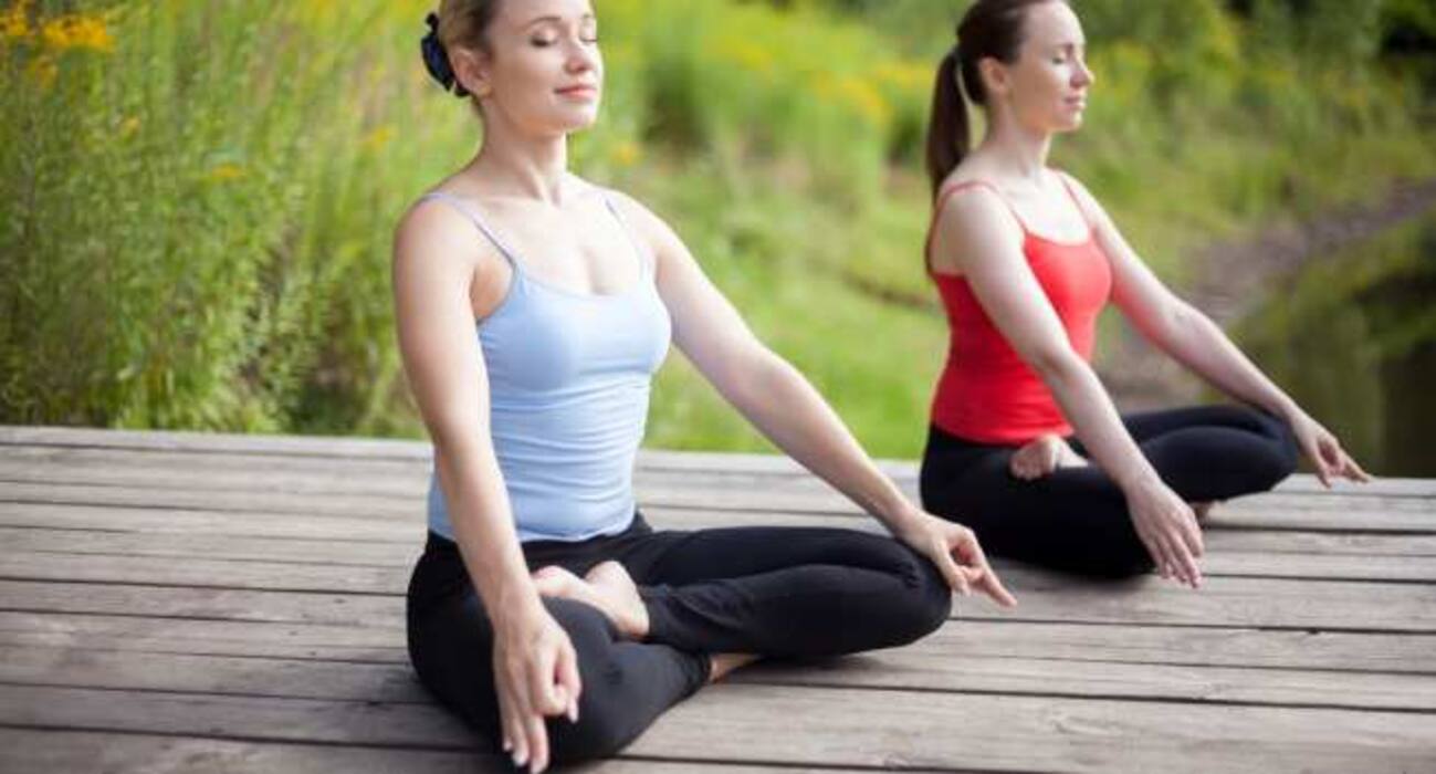 10 yoga poses that will help you cool off during summer