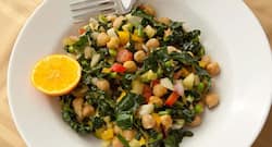 Healthy tiffin recipe: Khatta meetha chana chaat