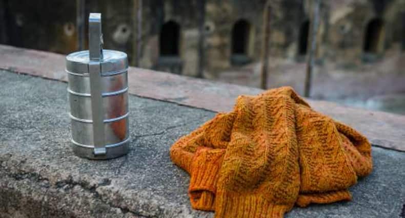 Selecting a safe tiffin box: BPA-free plastic, tempered glass, organic cotton, stainless steel and insulated box