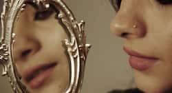 5 things you should never put in your nose