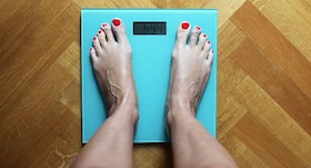 Slimming gel, sauna belts +4 weight loss products that NEVER work