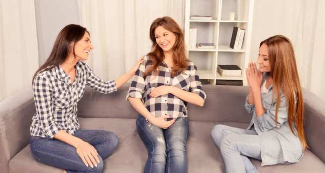 10 things you should never say or do to a pregnant woman