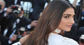 Hair straightening treatments and methods that can cause hair fall