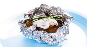 Is it safe to use aluminium foil for packing food?