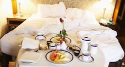 7 foods you should NEVER order from a hotel room service