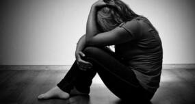 6 causes of extreme mood swings and how to deal with them