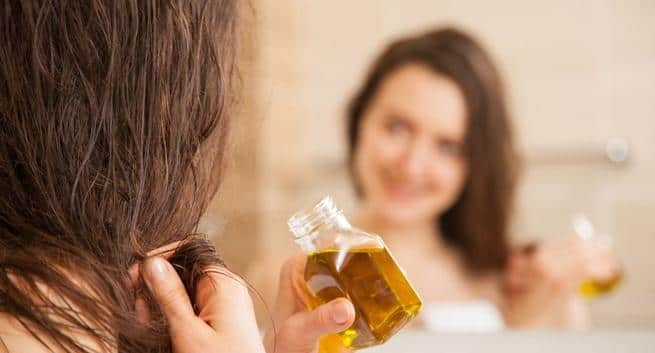 Castor Oil for Hair in 2023 The Benefits Risks and How to Use