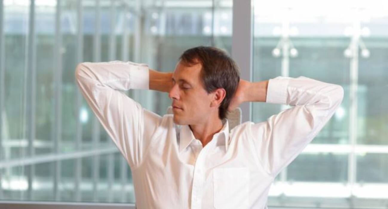 5 yoga positions to fight pain and stiffness in the neck