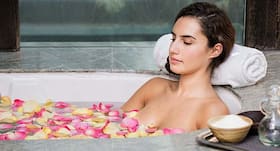 DIY rose bath salt for soft, glowing glow