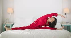 Too lazy to get out of the bed? 6 exercises you can do while lying in bed