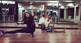 At 40 years, Sushmita Sen hangs mid-air from a bar. Watch her now!
