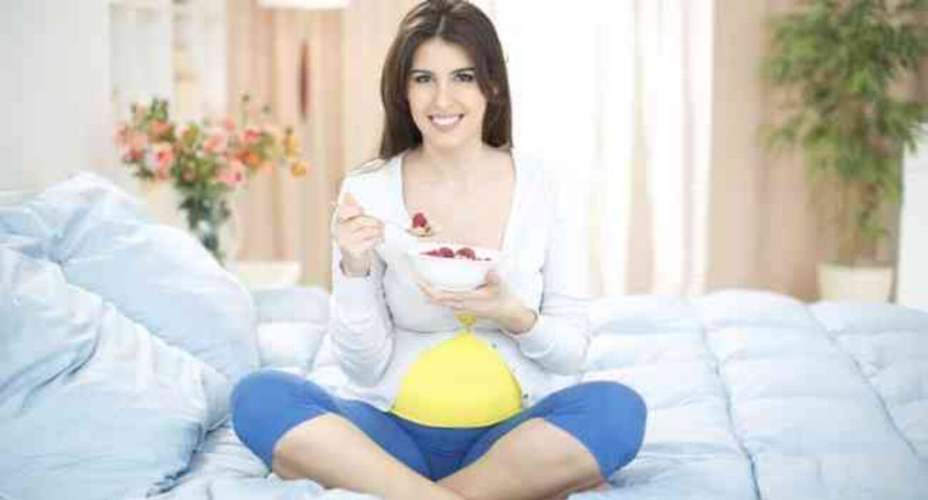 Should you eat fruits for breakfast? +4 questions answered by nutritionists